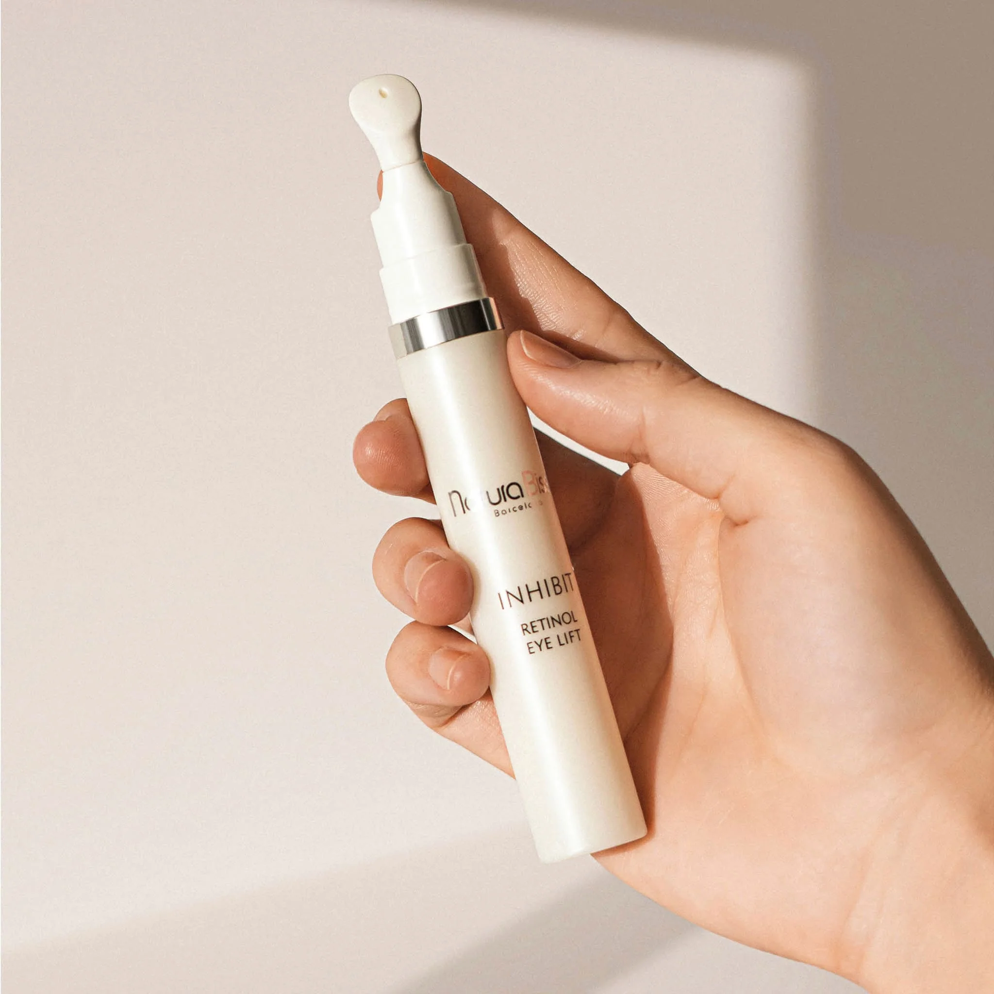 Inhibit Retinol Eye Lift - Natura Bissé - Image 4